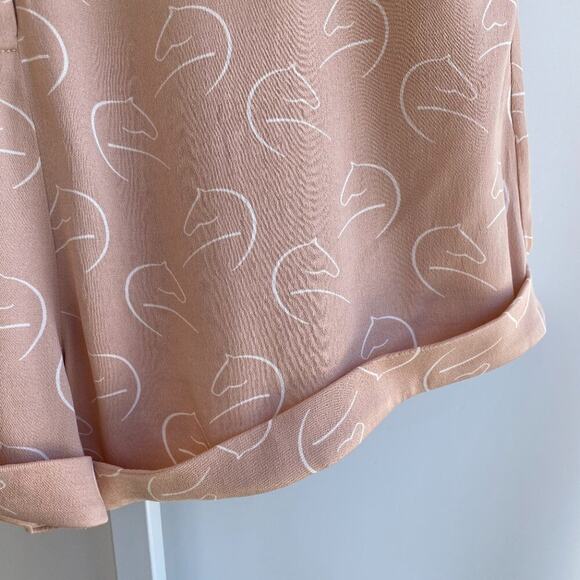 NWT Camila Coelho Shorts Horse Motif Sketches sz M CUTE! - Picture 8 of 14